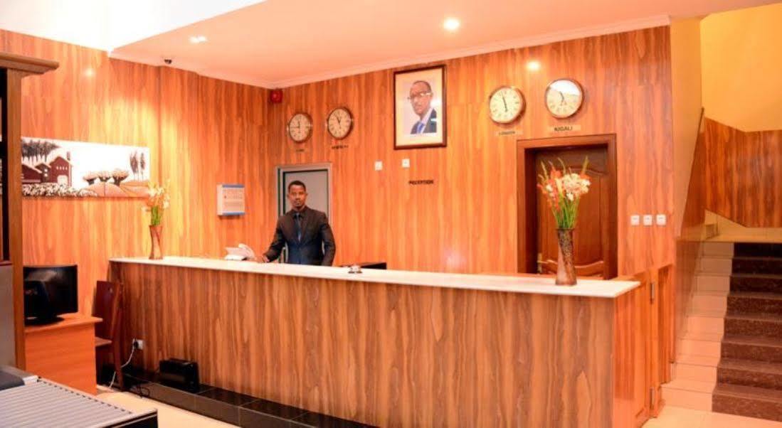 La Posh Hotel Kigali Eksteriør billede